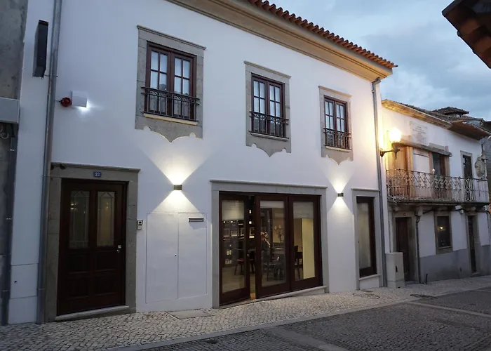 Hotel perto da faculdade: Feira Hostel & Suites